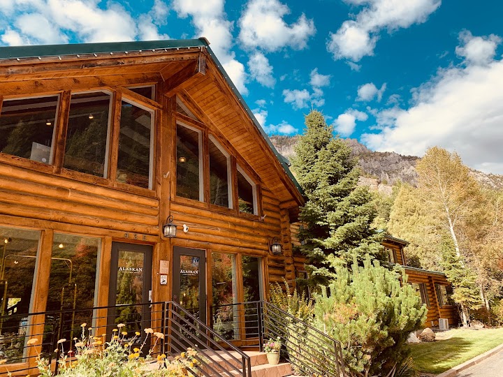 Alaskan Inn and Spa
